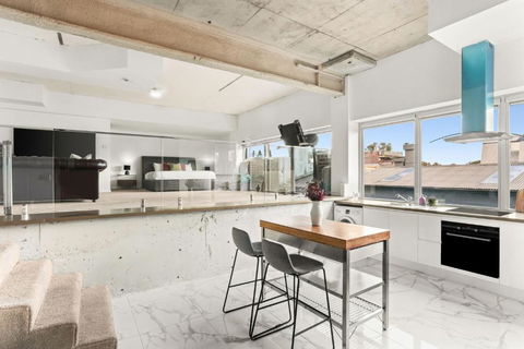 Inner West Delight L Studio By St Peters Station - Accommodation Cooktown 0