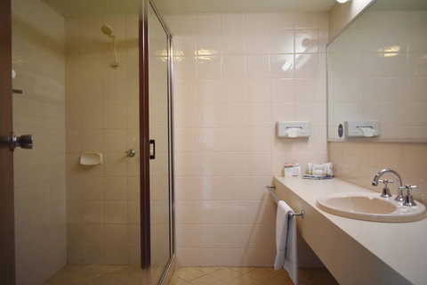 Admiral Motel Bunbury - Accommodation Cooktown 3