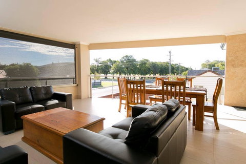Alcedonia Retreat - Accommodation Cooktown 1