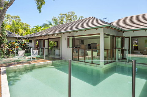 Alcove Sands - Accommodation Cooktown 1