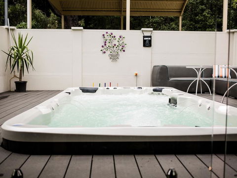 Aldgate Lodge Bed & Breakfast - Accommodation Cooktown 1