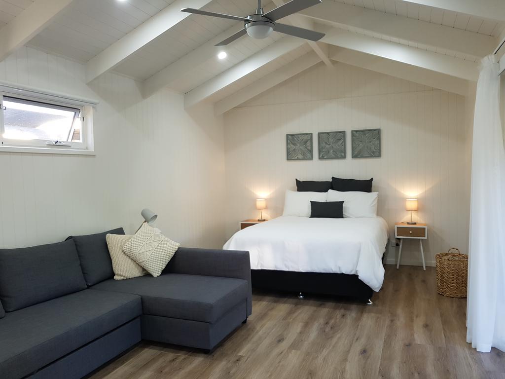 Leongatha VIC Accommodation Cooktown