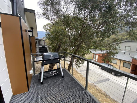Aniyah Chalet - Accommodation Cooktown 2