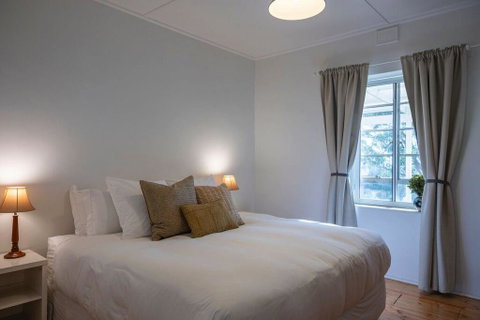 Antechamber Bay Retreats - Accommodation Cooktown 2