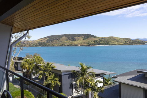 Apartment 27 Shorelines On Hamilton Island - Accommodation Cooktown 2