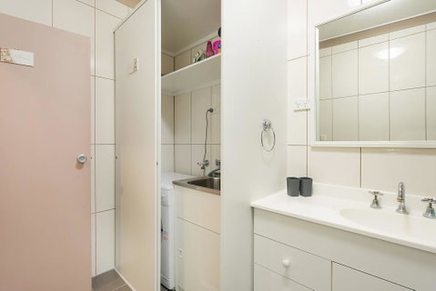 Apollo Unit 7 - Accommodation Cooktown 2