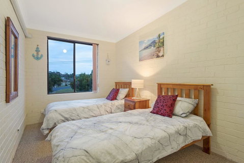 Apollo Unit 8 - Accommodation Cooktown 1