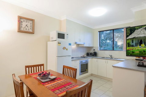 Apollo Unit 8 - Accommodation Cooktown 3