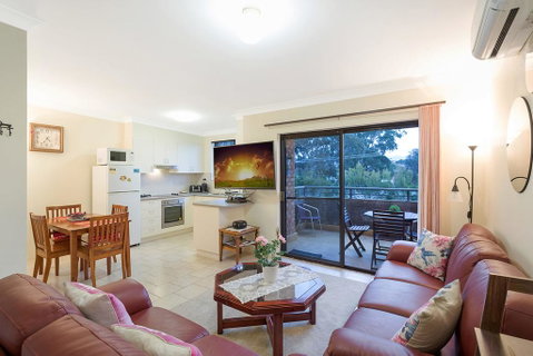 Apollo Unit 8 - Accommodation Cooktown 0