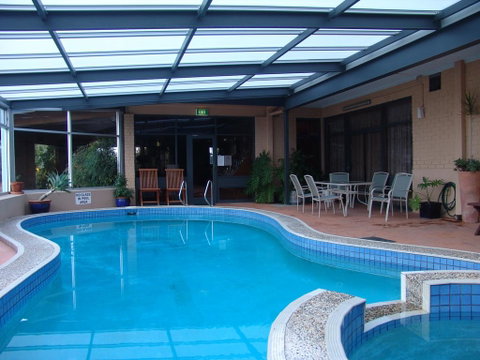 Apollon Motor Inn Victor Harbor - Accommodation Cooktown 0