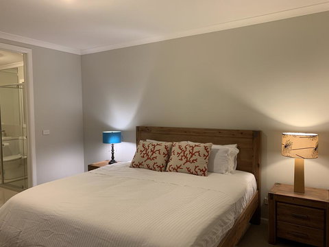 Apple House Truganina - Accommodation Cooktown 3