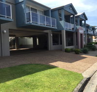 Aquarius Apartments Mollymook - Accommodation Cooktown