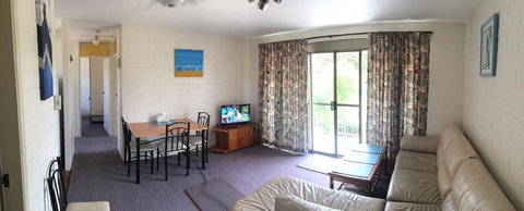 Aquarius Holiday Apartments - Accommodation Cooktown 3