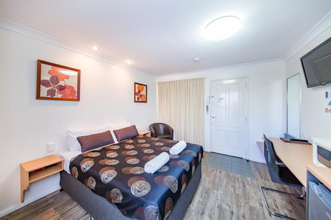 Ascot Lodge Motor Inn - Accommodation Cooktown 3