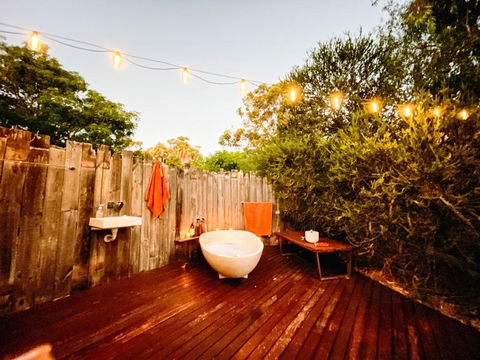 Luxury 6 Metre Bell Tent & Outdoor Bathroom, WIFI, TV And Firepit, - Accommodation Cooktown 2