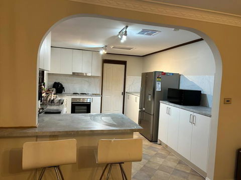 Luxury House 5 Bedrooms - Accommodation Cooktown 1