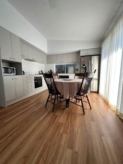 Magnolia Little Gem - Accommodation Cooktown 1