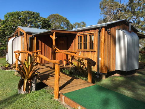 MANGO LODGE River Heads - Accommodation Cooktown 0
