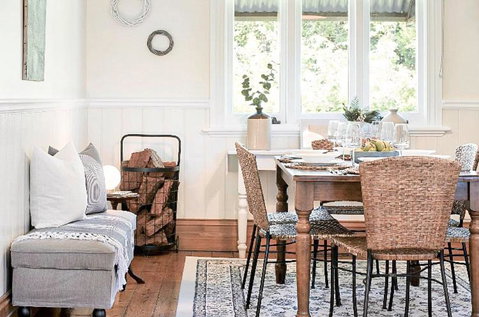 MARIGOLD COTTAGE Charming 1870s Central Daylesford Cottage - Accommodation Cooktown 3