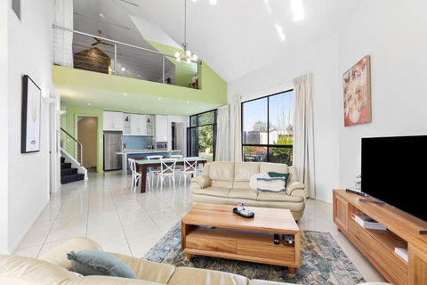Merlot Verdelho Townhouses - Accommodation Cooktown 0