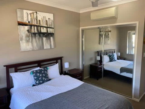 Modern Beach Apartment - Accommodation Cooktown 2