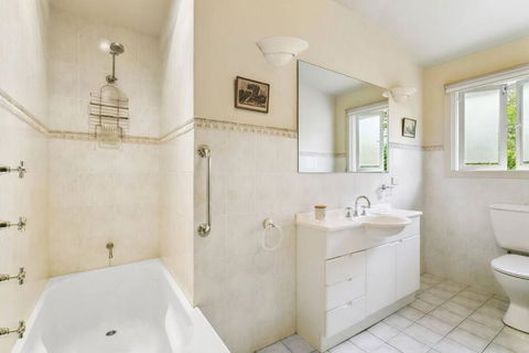 MUS14 - 2 Bedroom Apartment - Muston Street, Mosman - Accommodation Cooktown 1