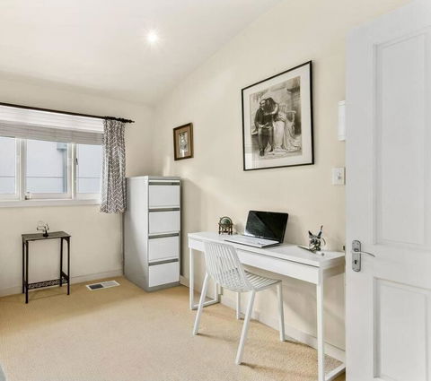 MUS14 - 2 Bedroom Apartment - Muston Street, Mosman - Accommodation Cooktown 3