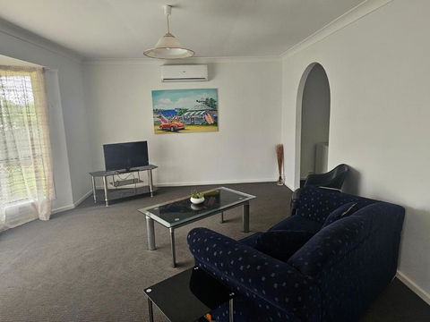 Newly Renovated & Tranquil Surrounds - Accommodation Cooktown 2