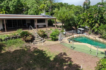 Non\'s Place with Accommodation Cooktown