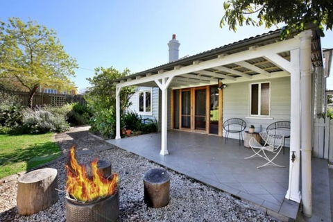 Nowra Beauty - Accommodation Cooktown 3