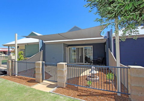 Ocean Breeze - Accommodation Cooktown 0