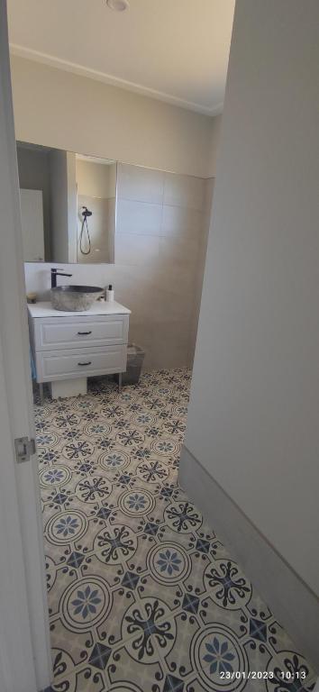 Ocean Views Home Stay - Accommodation Cooktown 3