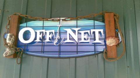 Off The Net - New Listing - Esplanade Property With Views Of The Channel - Accommodation Cooktown 3
