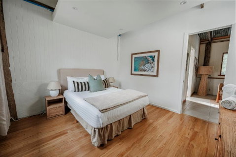 Orchard Cottage - Quiet Farm Escape - Accommodation Cooktown 1