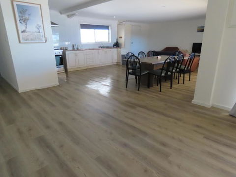 PACEYS PLACE - Accommodation Cooktown 1