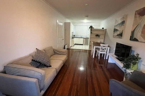 Paddington Pad With Back Deck And Free Car Space Close To Suncorp - Accommodation Cooktown 1