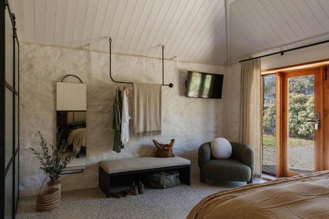 Pago Middleton - Accommodation Cooktown 1
