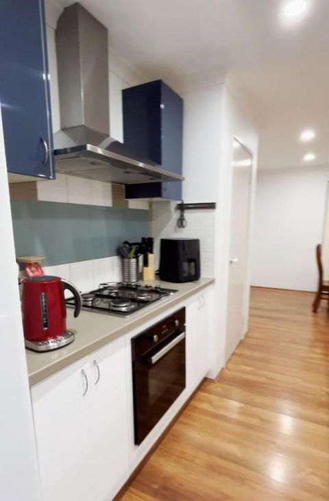Parkside Pool Home In Aubin Grove - Accommodation Cooktown 1