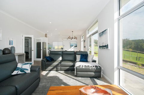 Peaceful Ridge Resort - Accommodation Cooktown 3