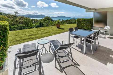 Poinciana Lodge - 3 Bedroom - On Hamilton Island By HIHA - Accommodation Cooktown 3