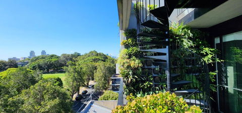 Penthouse Perfection With Private Rooftop Pool - Accommodation Cooktown 1