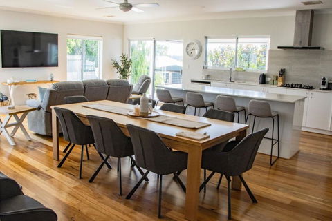 Peppermint Rise - Accommodation Cooktown 0
