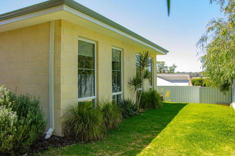 Peppermint Rise - Accommodation Cooktown 1