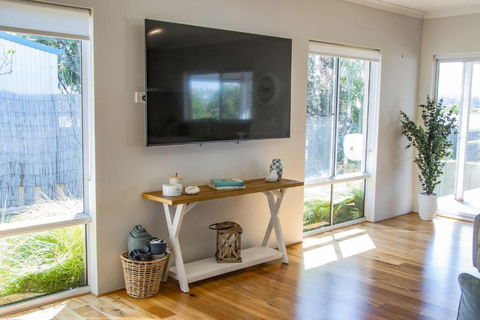 Peppermint Rise - Accommodation Cooktown 3