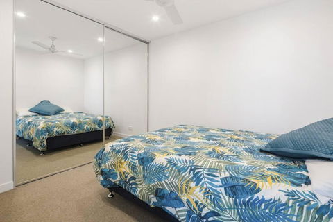 Perfect Haven In Spring Hill 2B1B And Parking - Accommodation Cooktown 3