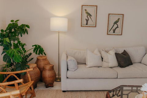 Pet Friendly Townhouse - Accommodation Cooktown 0