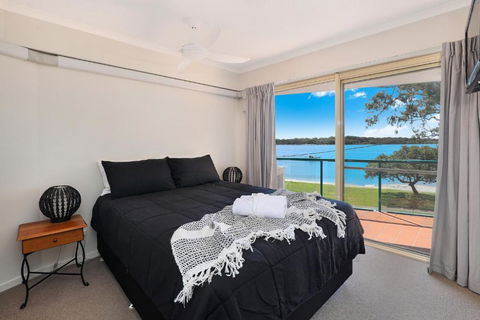 PICNIC7- PICTURE PERFECT PICNIC POINT - Accommodation Cooktown 2