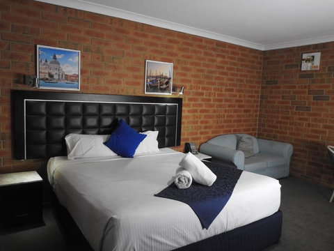Pooraka Motor Inn - Accommodation Cooktown 3