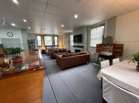 Post Office Boutique Accommodation - Accommodation Cooktown 3