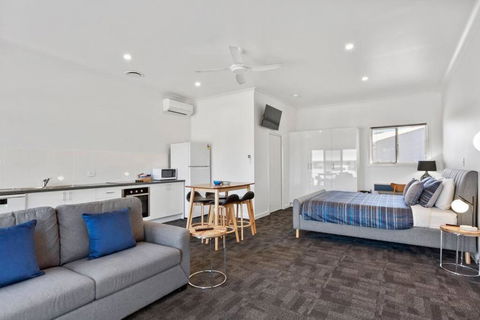 Port Lincoln Shark Apartment 5 - Accommodation Cooktown 0